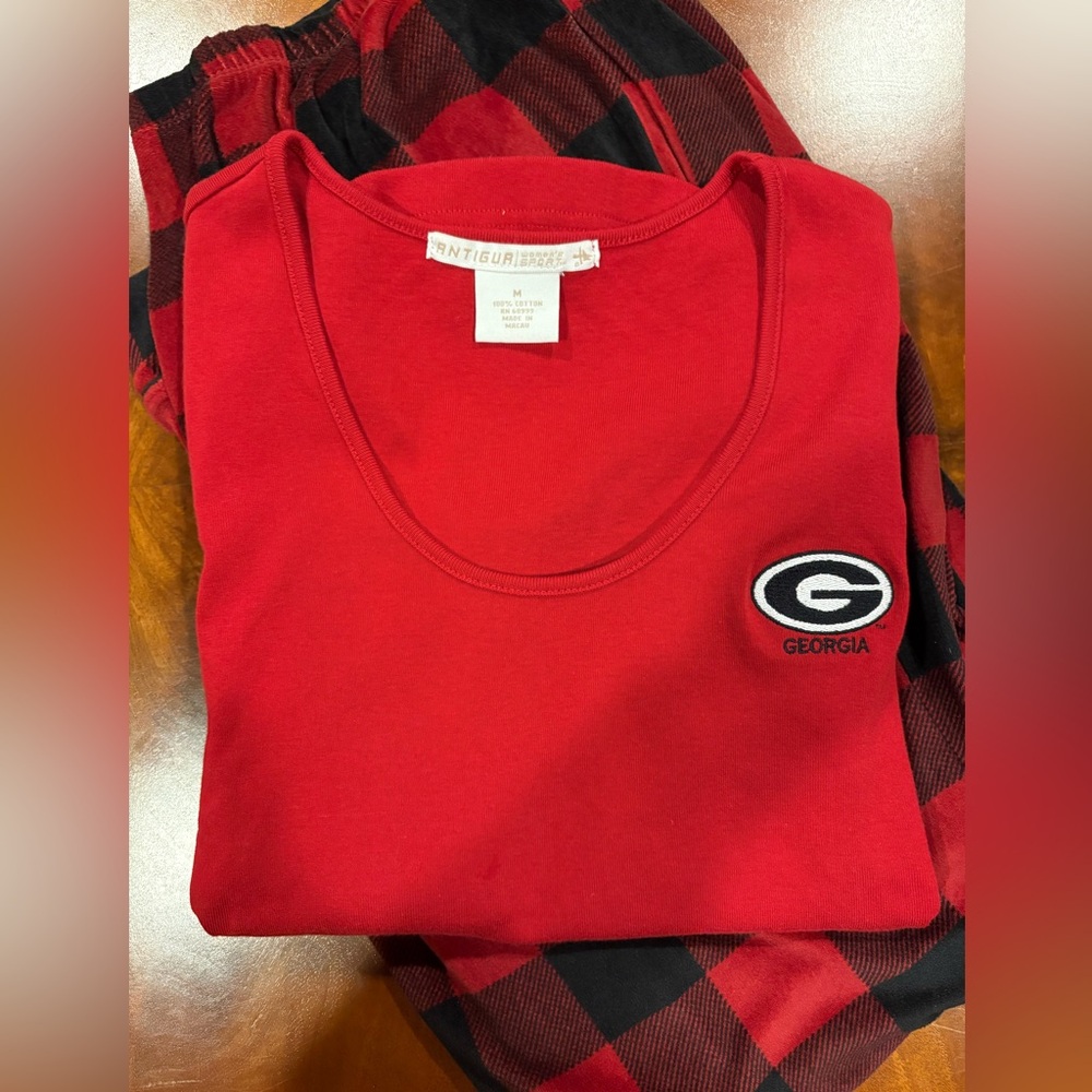 Antigua Women's Red University Of Georgia top, size M(top only) for sale